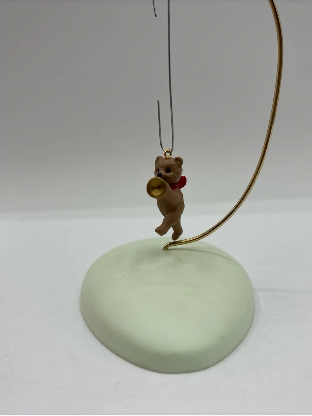Hallmark Keepsake Miniature Ornament 1995 March Of The Teddy Bears 3rd In Series